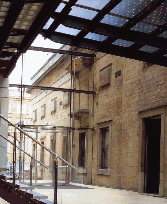 ManchesterCityArtGallery02